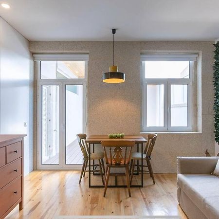 The Kiss - 1 Bedroom Apt With Terrace Porto Luaran gambar