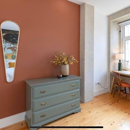 The Kiss - 1 Bedroom Apt With Terrace Porto Luaran gambar